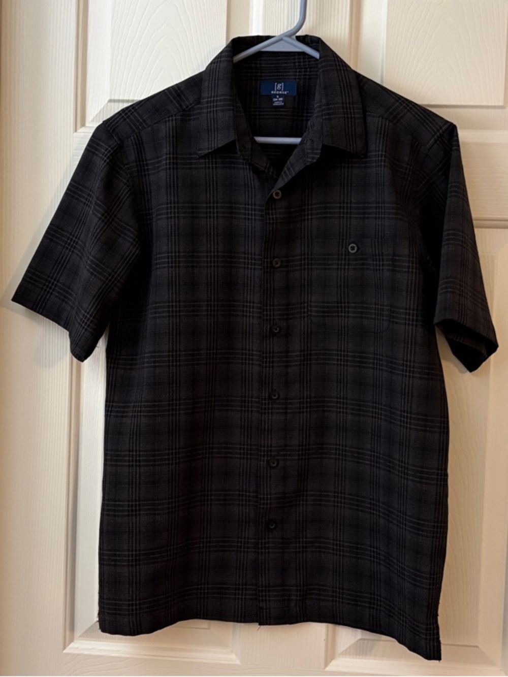 Quiksilver Men's Gray Plaid Short-Sleeve Button-Down Shirt